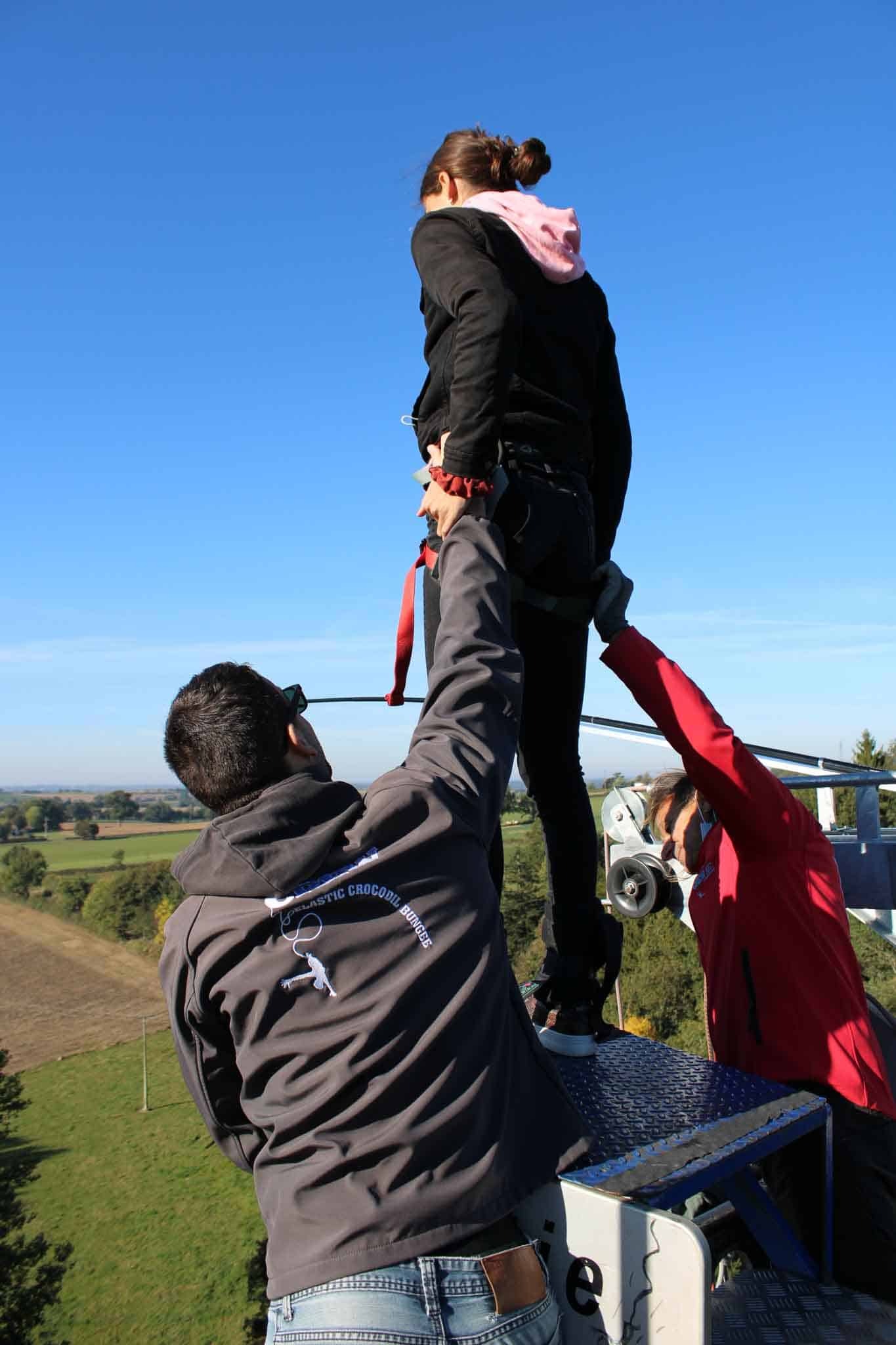 saut a lelastique aveyron saut a lelastique millau saut a lelastique viaduc de millau