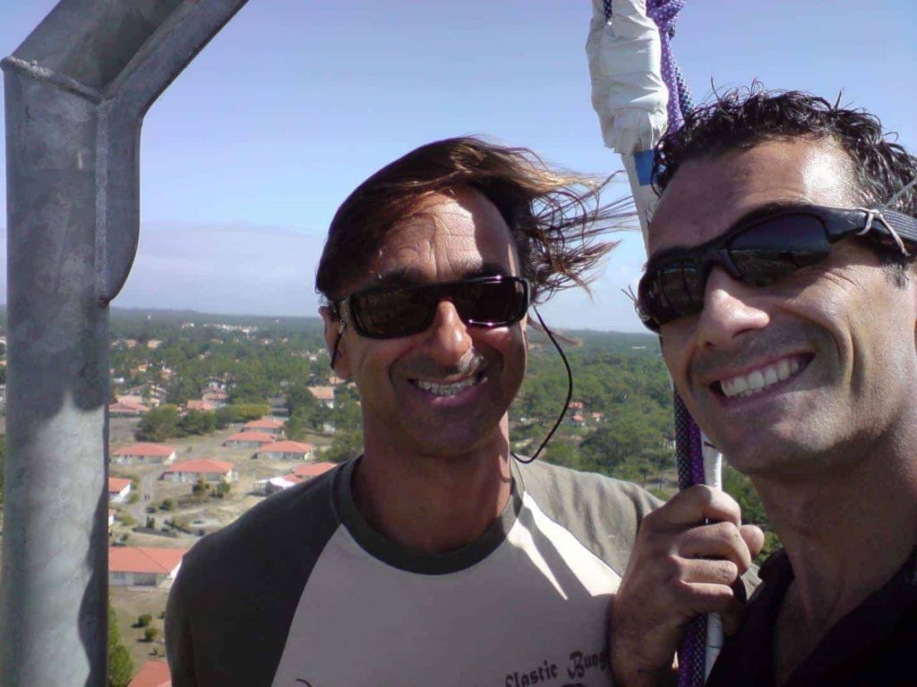 HERVE A GAUCHE BERNARD A DROITE 1 1