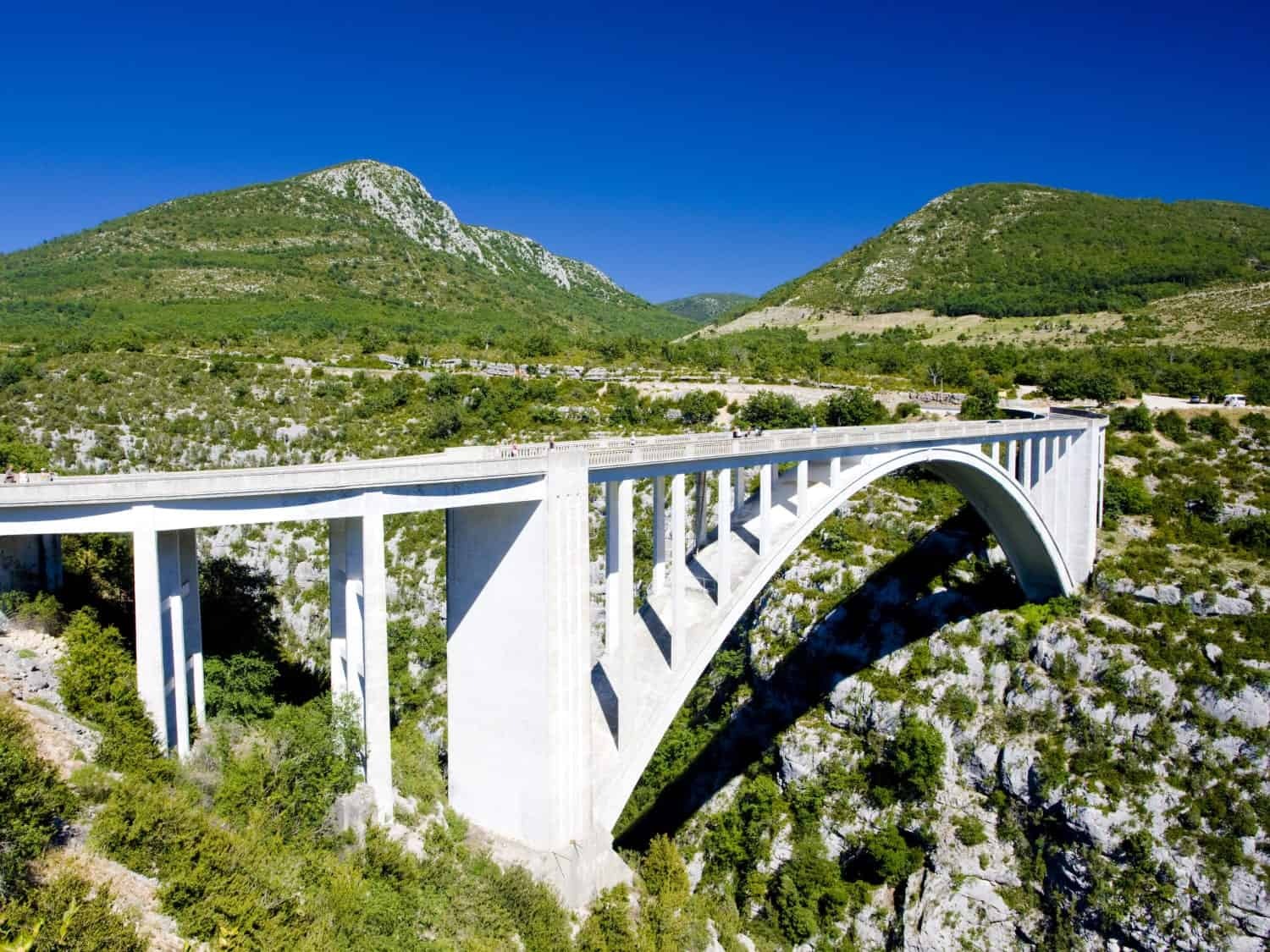 pont de lartuby saut elastique gorges du verdon paca 83