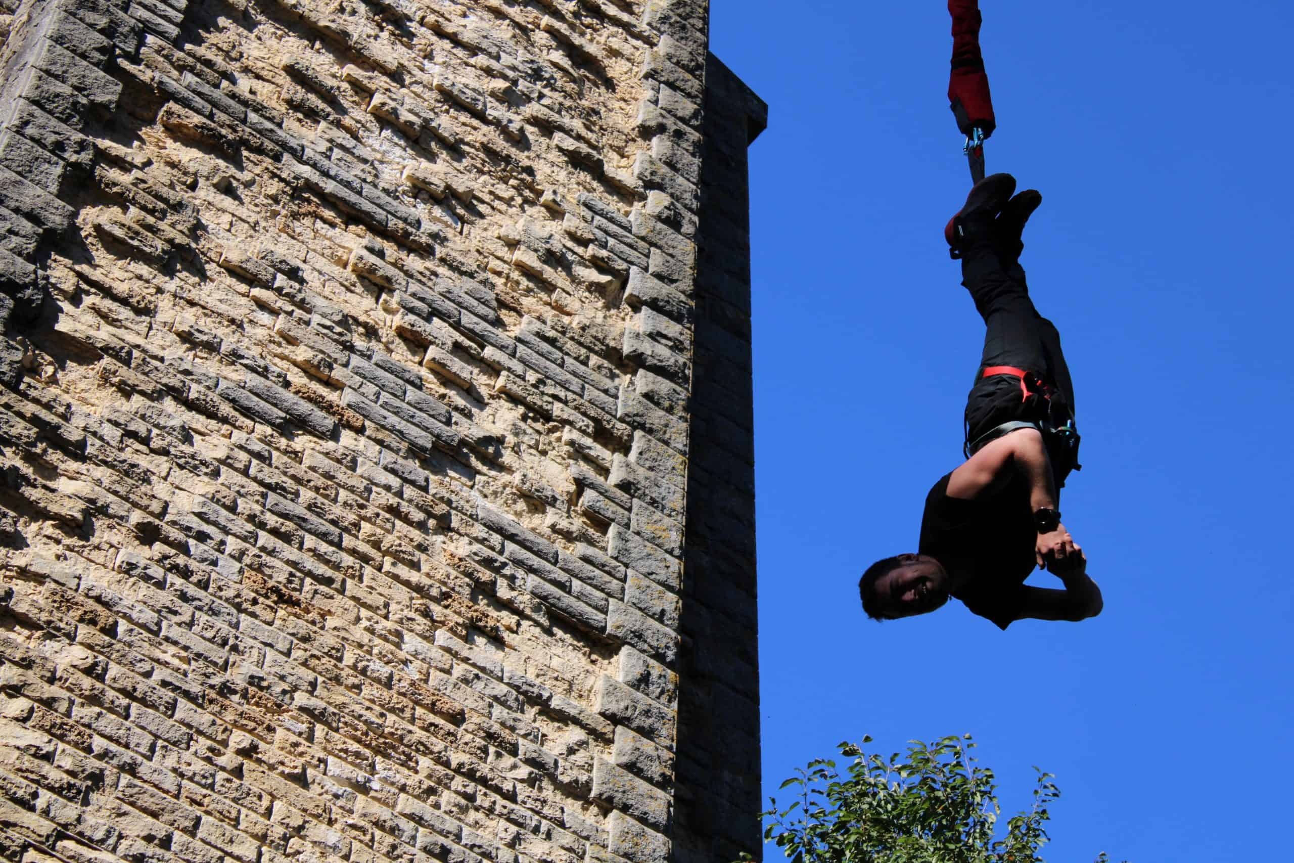 saut a lelastique le mans sarthe 72 saut elastique sous un pont