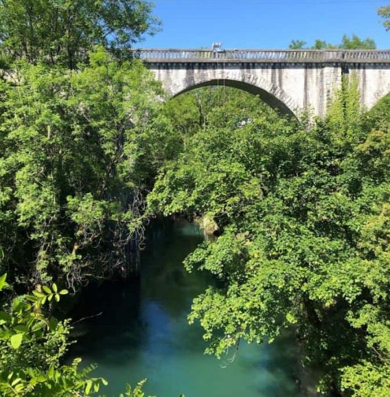 saut elastique pau vaiduc arudy 64.jpg