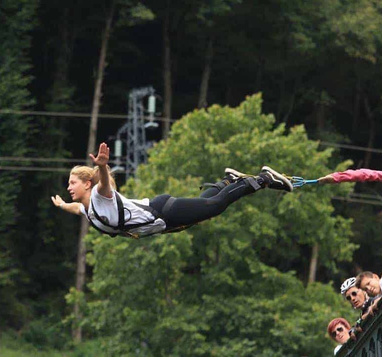 saut elastique pont napoleon luz saint sauveur hautes pyrénées occitanie 2
